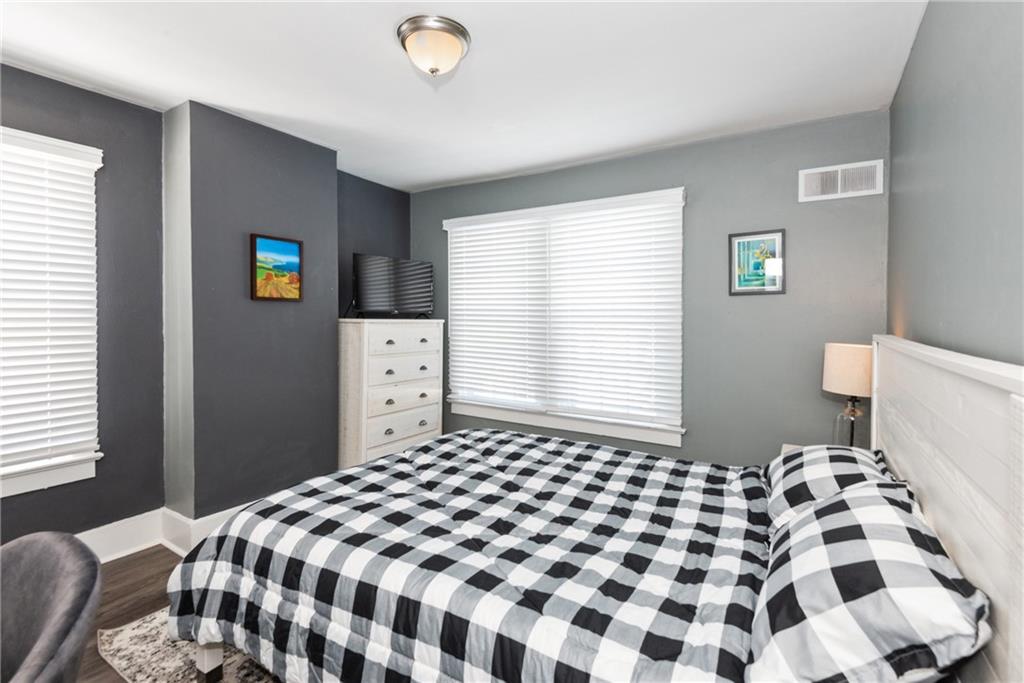 229 Bower Hill Road Pittsburgh, PA 15228 - Photo 15 of 27 Gallery Image 15