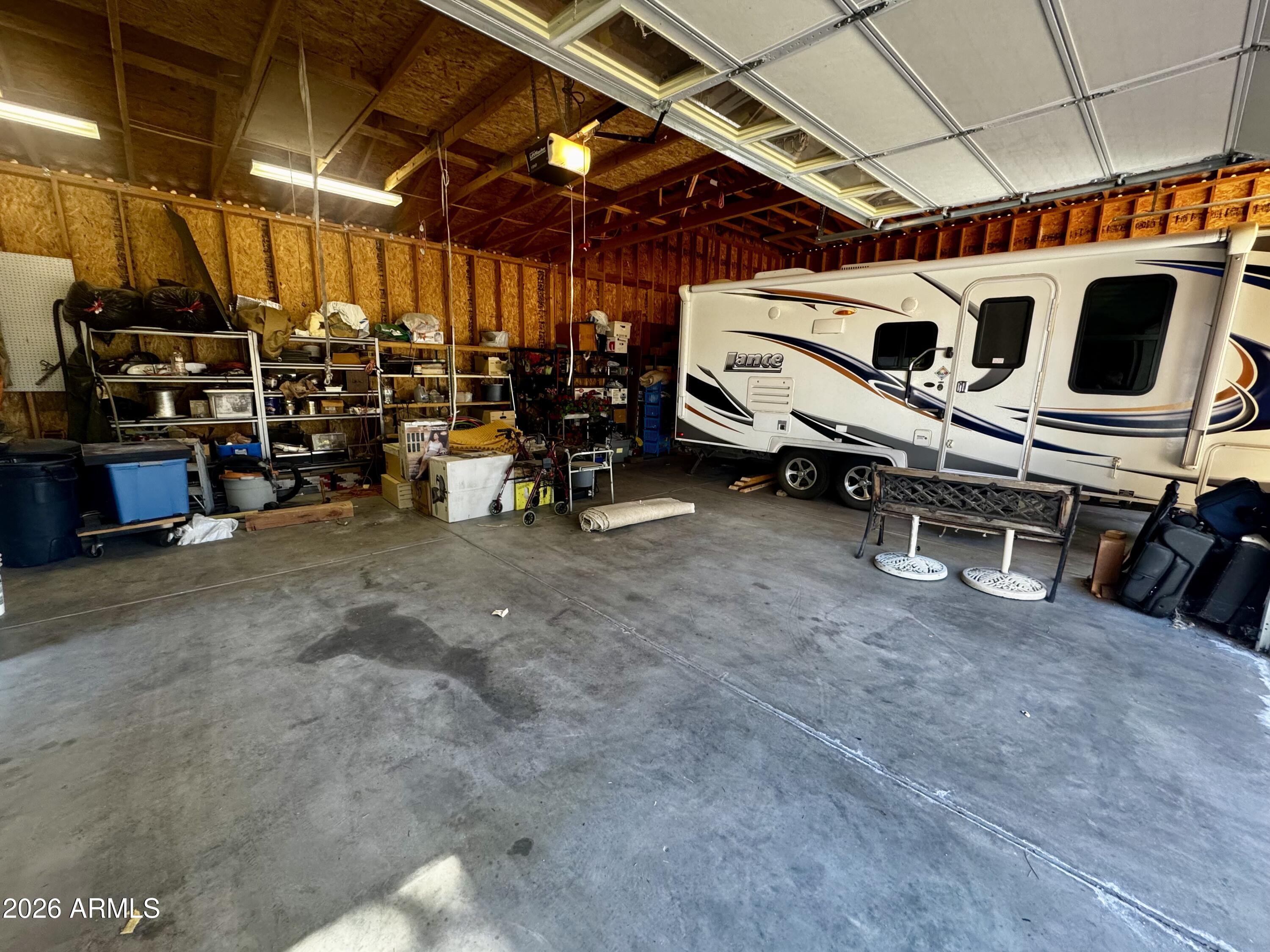 4310 North Lake View Drive Rimrock, AZ 86335 - Photo 29 of 43 a view of a car garage