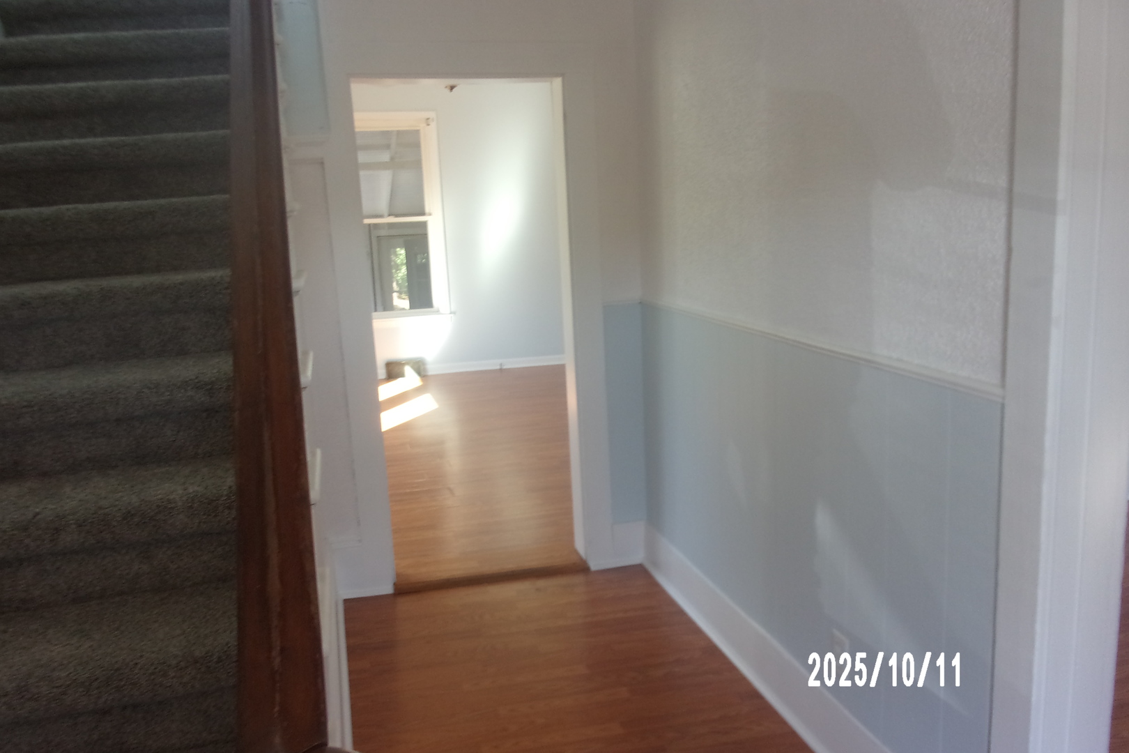 466 East Cherry Street Watseka, IL 60970 - Photo 6 of 25 a view of a hallway