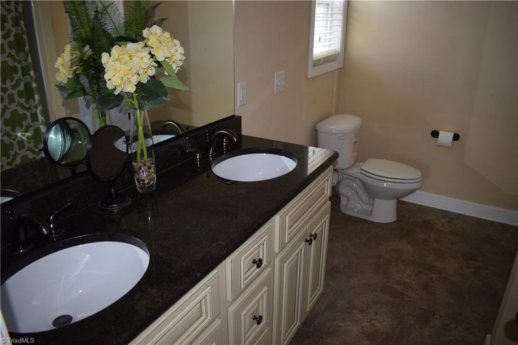 111 Logan Riley Road Thomasville, NC 27360 - Photo 20 of 28 Gallery Image 20