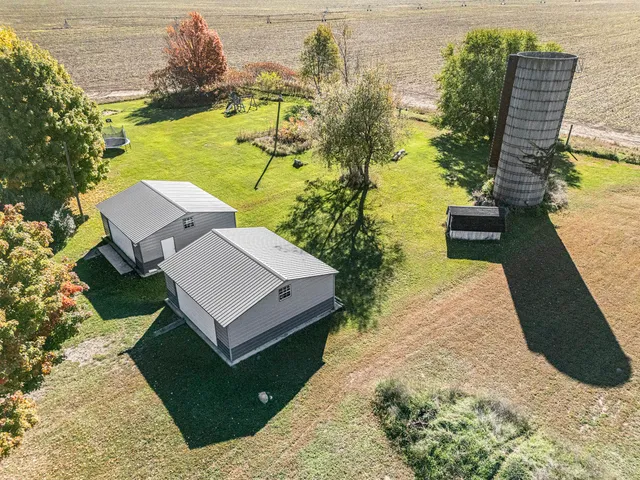 $440,000 | 23317 Michigan Avenue, Mendon, MI 49072