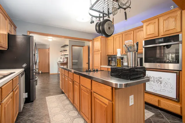 $440,000 | 23317 Michigan Avenue, Mendon, MI 49072