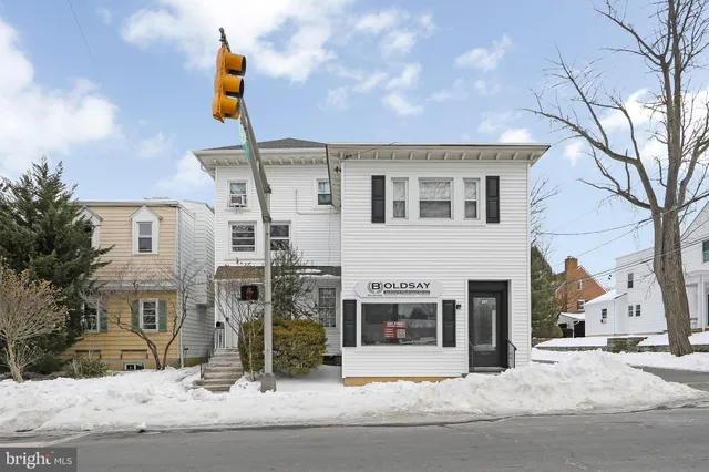 $1,850 | 201 Chester Avenue, Unit C, Moorestown, NJ 08057