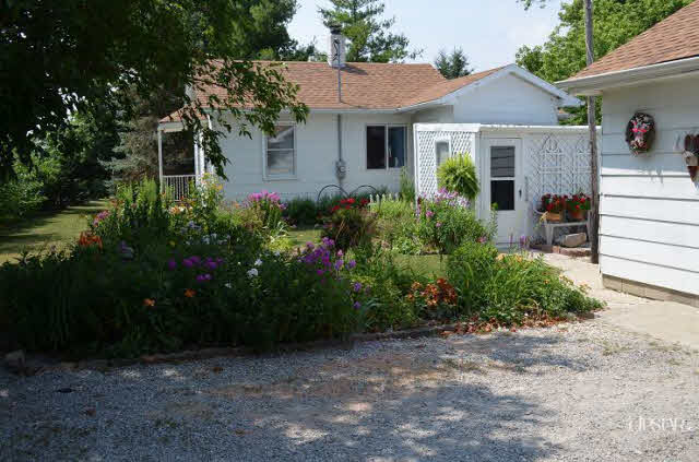 15926 Connors Road Fort Wayne, IN 46819 - Photo 2 of 4