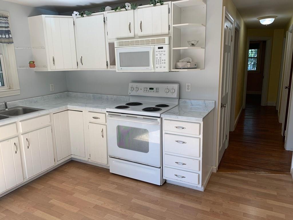 39 Prospect Street Ashland, MA 01721 - Photo 10 of 28 Gallery Image 10