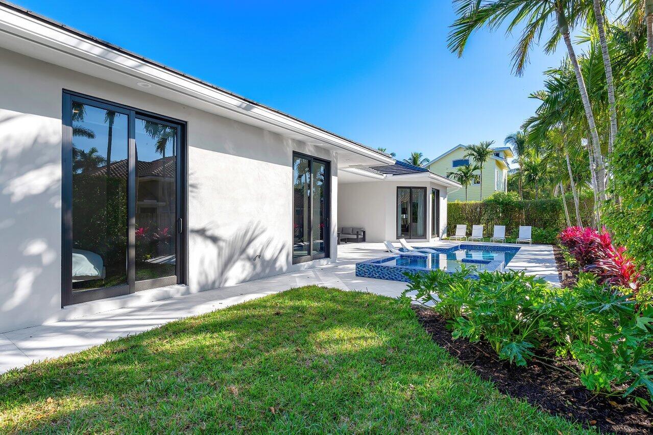 636 Eddy Street Boca Raton, FL 33487 - Photo 21 of 43 035-636EddyStreet-BocaRaton-FL-33487-SMA