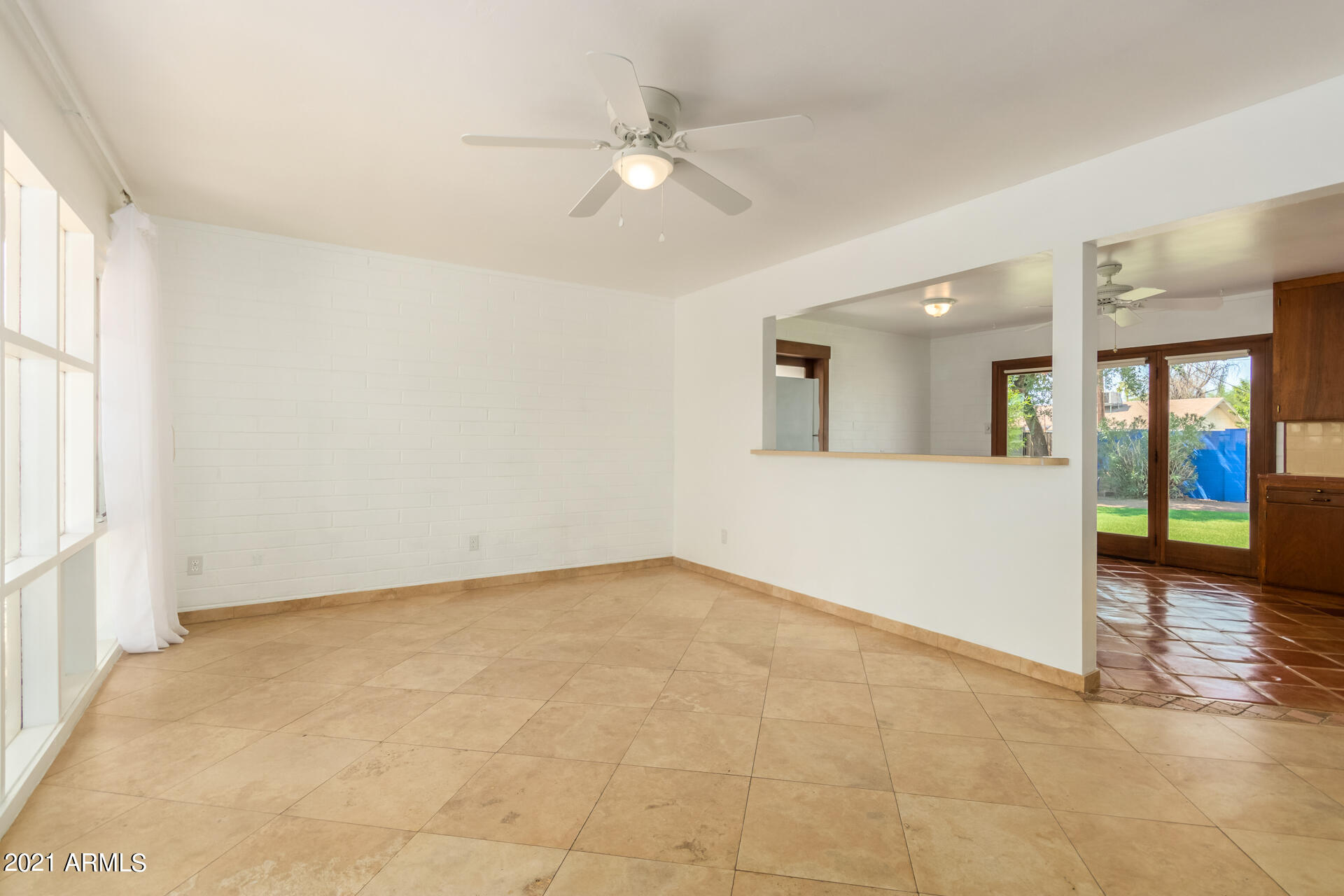 830 West Elna Rae Street Tempe, AZ 85281 - Photo 8 of 32 08-Elna Rae