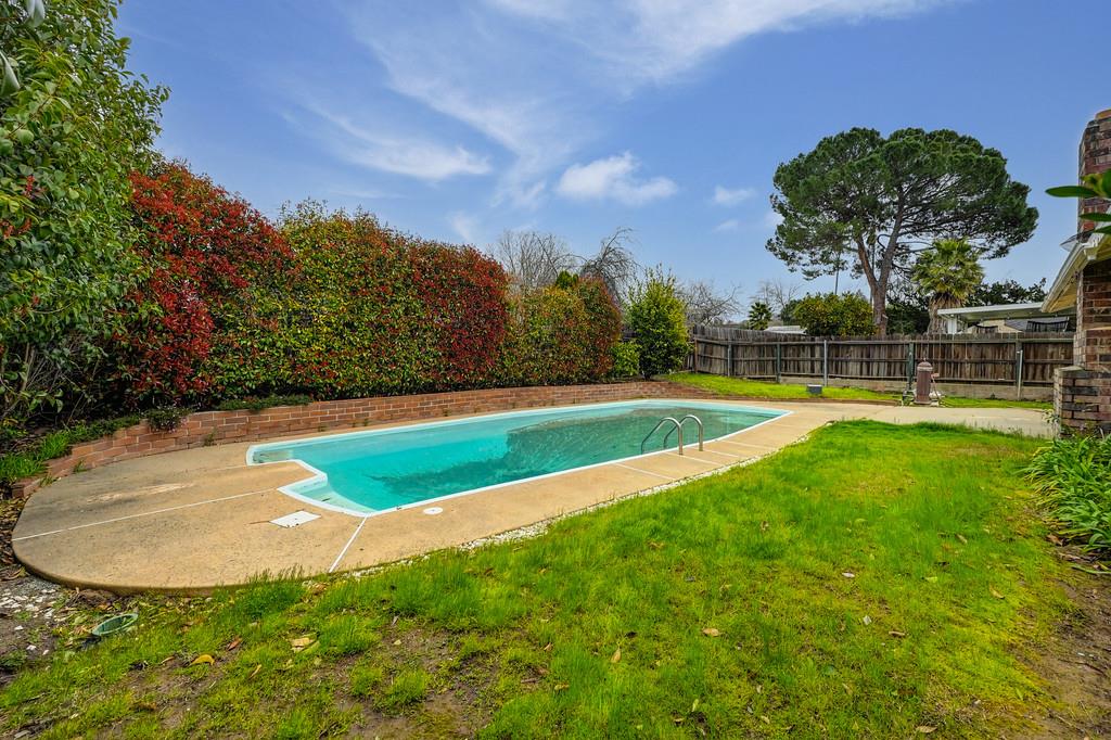 8263 Old Ranch Road Citrus Heights, CA 95610 - Photo 23 of 26 Gallery Image 23