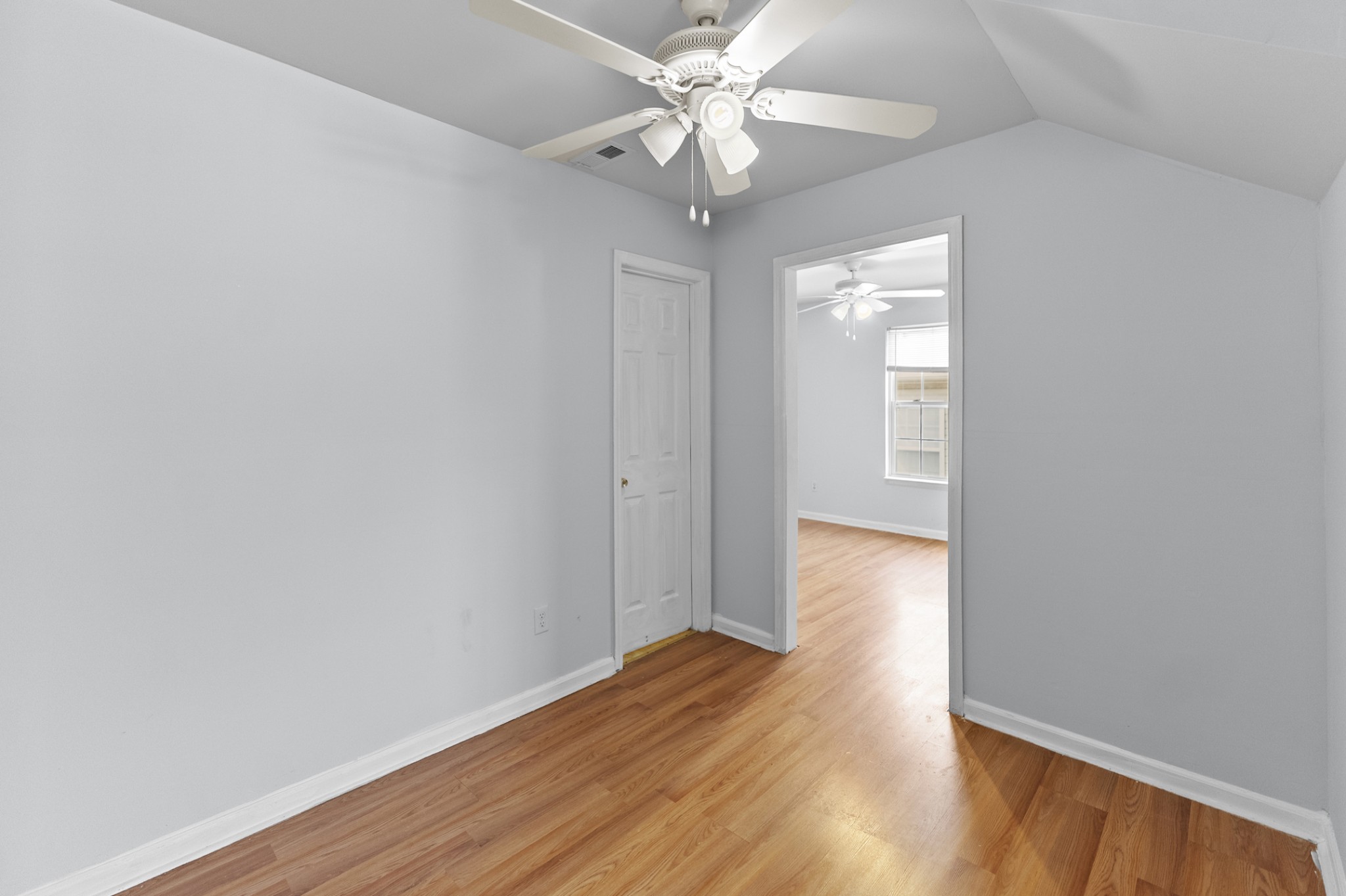 2849 Evergreen Ridge Point Nashville, TN 37217 - Photo 20 of 31 a view of a big room with wooden floor and a ceiling fan