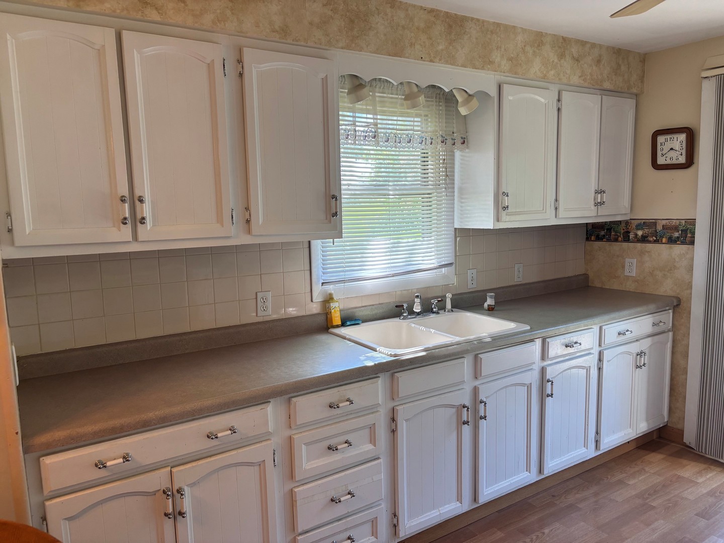 15648 Norrish Road Morrison, IL 61270 - Photo 10 of 30