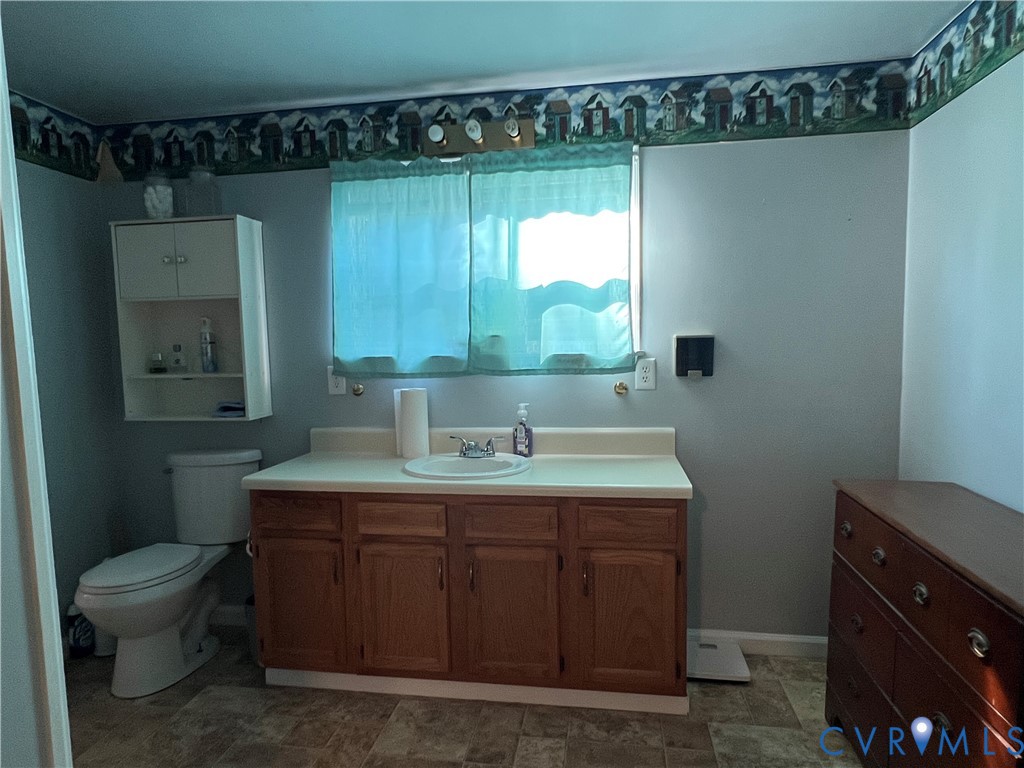 203 Watkins Mill Road Surry, VA 23883 - Photo 14 of 29