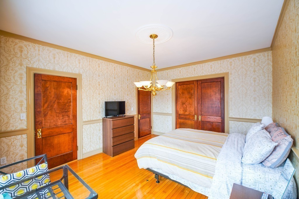 40 Leamington Road Boston, MA 02135 - Photo 18 of 30 Gallery Image 18