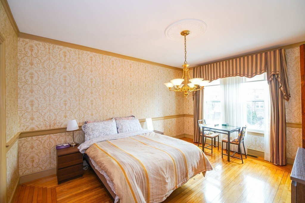 40 Leamington Road Boston, MA 02135 - Photo 5 of 30 Gallery Image 5