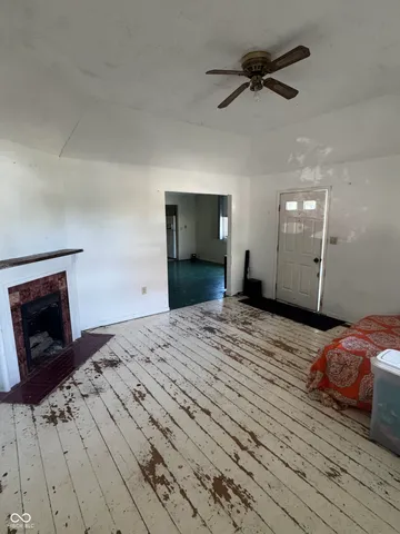 $289,900 | 331 West High Street, Pendleton, IN 46064