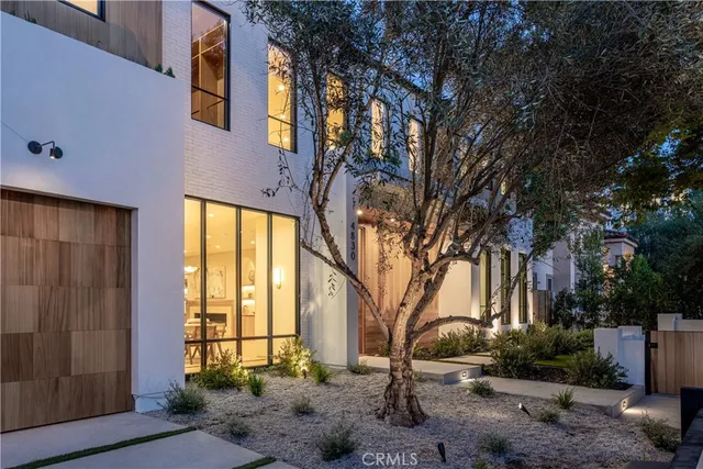 $4,495,000 | 4830 Valjean Avenue, Encino, CA 91436