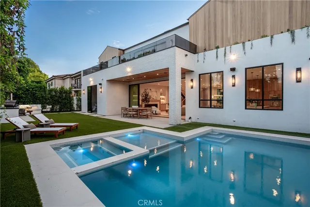 $4,495,000 | 4830 Valjean Avenue, Encino, CA 91436