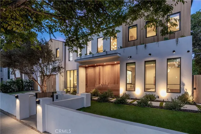 $4,495,000 | 4830 Valjean Avenue, Encino, CA 91436