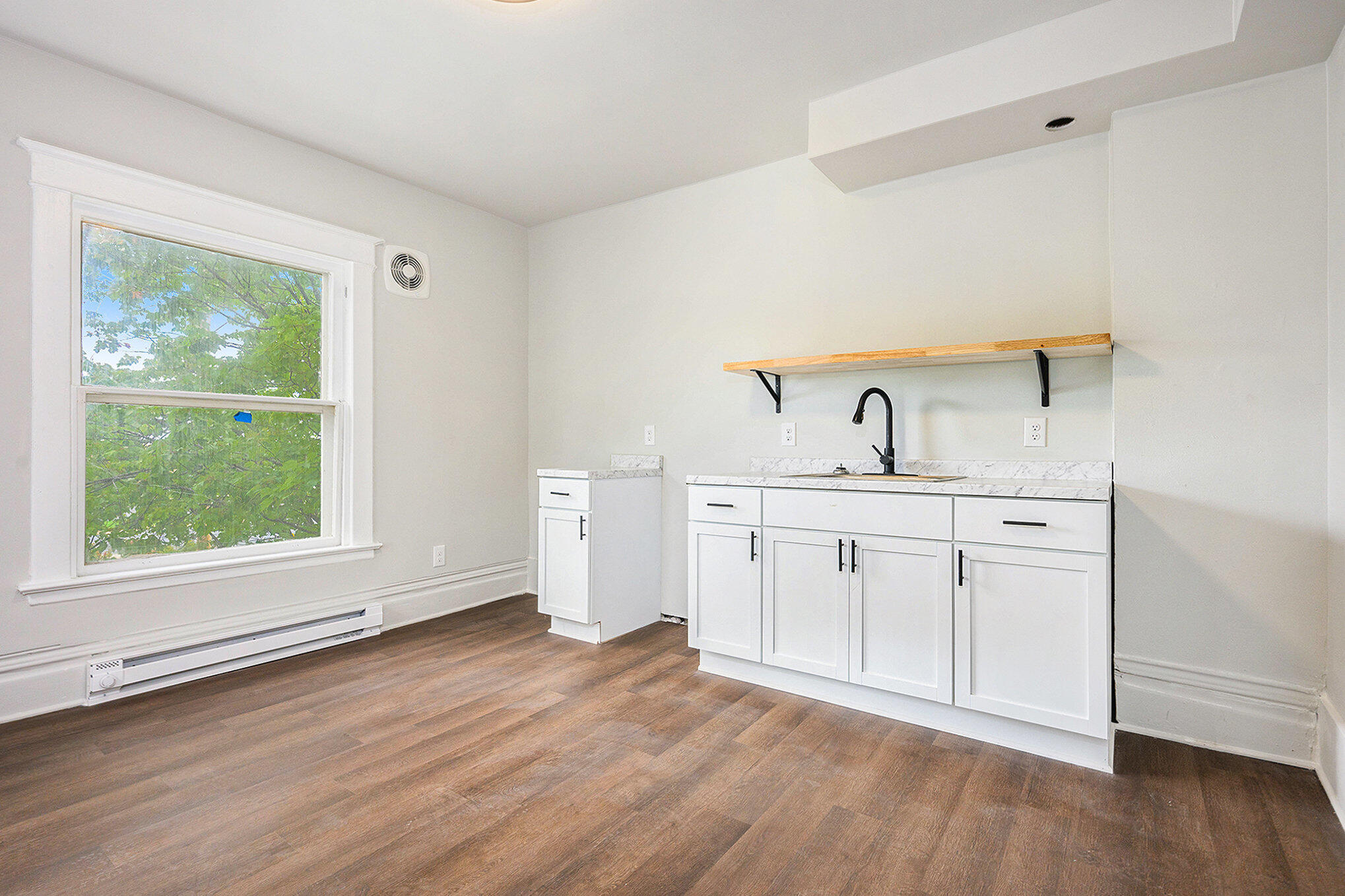 415 West Walnut Street Kalamazoo, MI 49007 - Photo 7 of 18 007_file_912