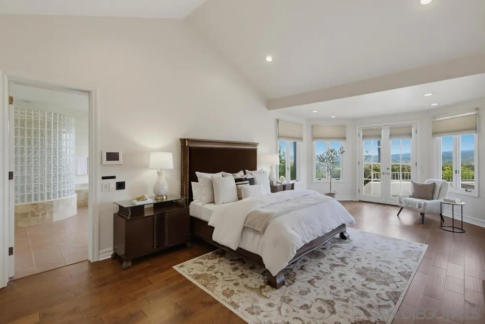 18103 Via Ascenso Rancho Santa Fe, CA 92067 - Photo 21 of 71