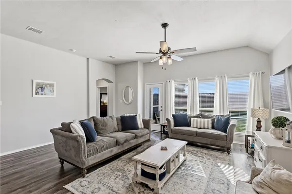$310,000 | 2721 Porter's Way, Bryan, TX 77803
