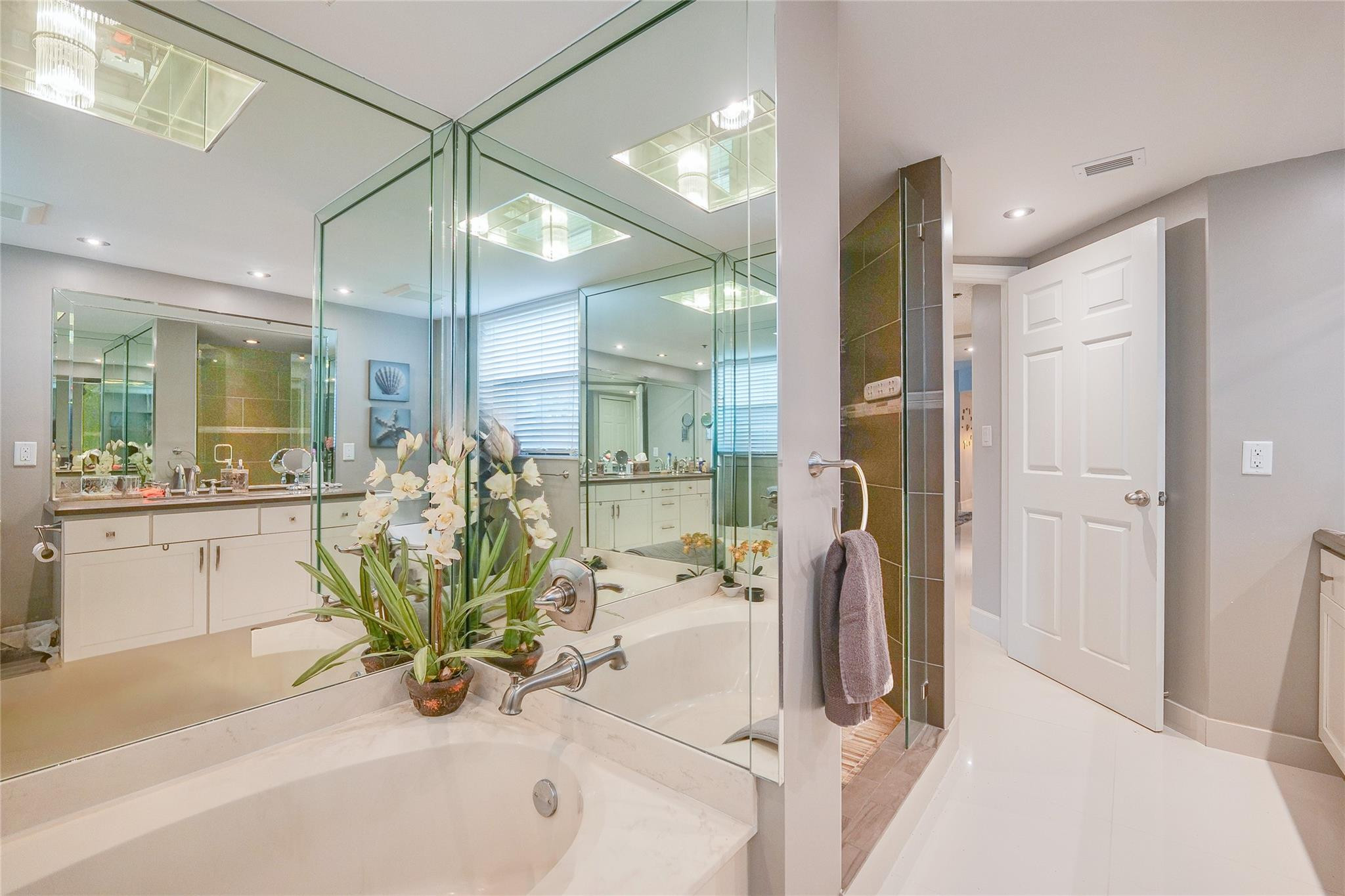 7300 Radice Court, Unit 303 Lauderhill, FL 33319 - Photo 32 of 80 Photo 32