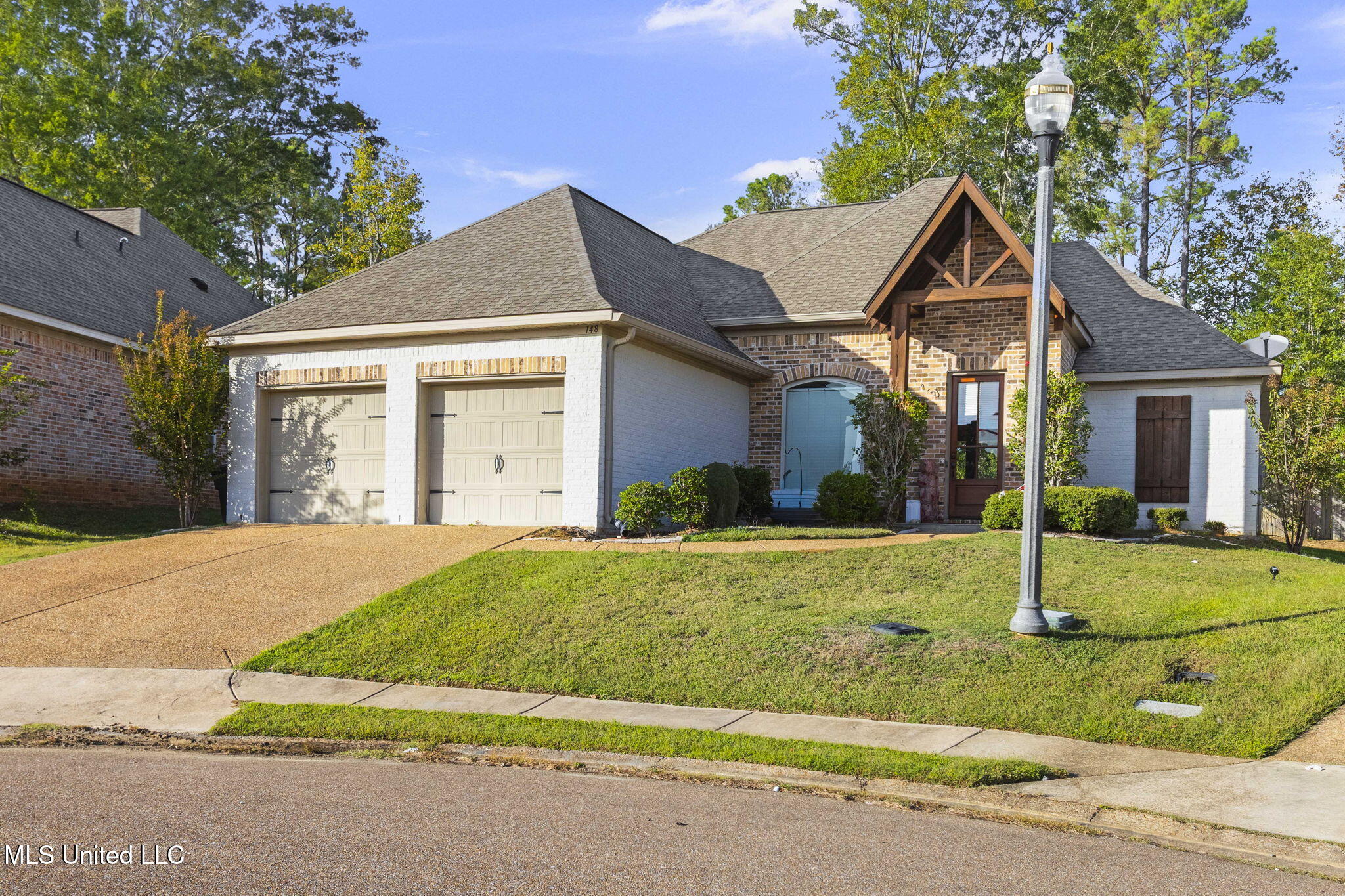 148 Provonce Park Brandon, MS 39042 - Photo 2 of 34 1-web-or-mls-148 Provonce-1