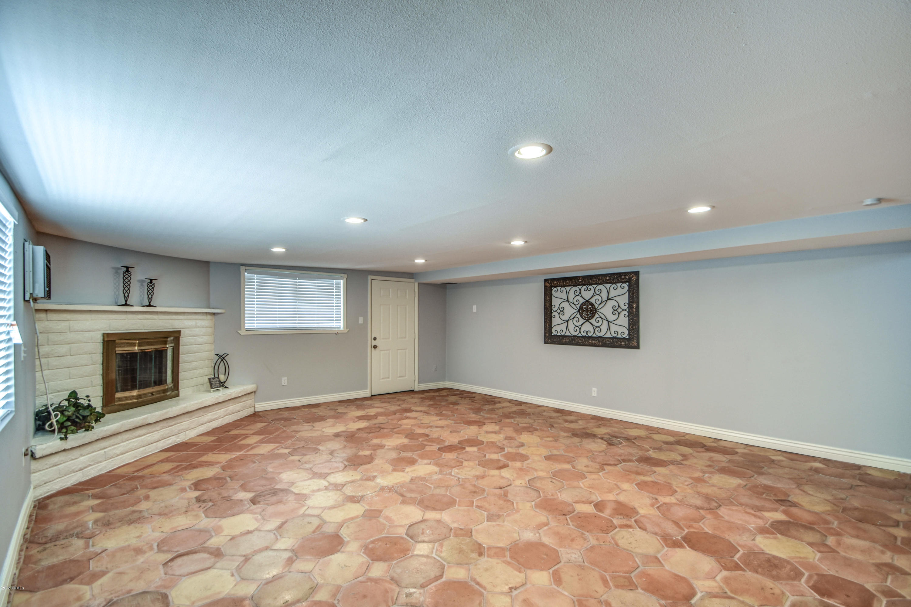 3519 West Royal Palm Road Phoenix, AZ 85051 - Photo 8 of 25 FAMILY 2