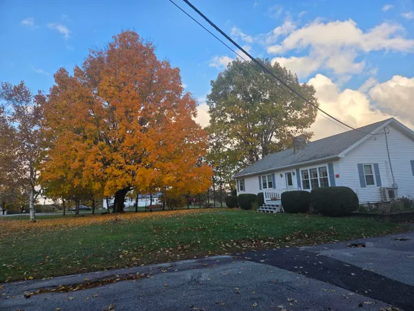 $339,900 | 77 Billings Road, Hermon, ME 04401