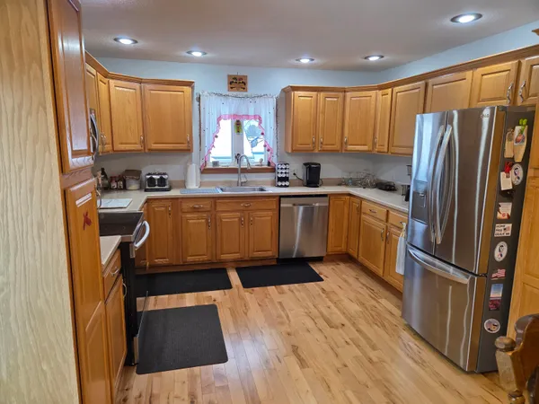 $339,900 | 77 Billings Road, Hermon, ME 04401