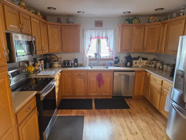 $339,900 | 77 Billings Road, Hermon, ME 04401