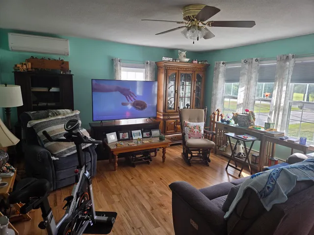 $339,900 | 77 Billings Road, Hermon, ME 04401