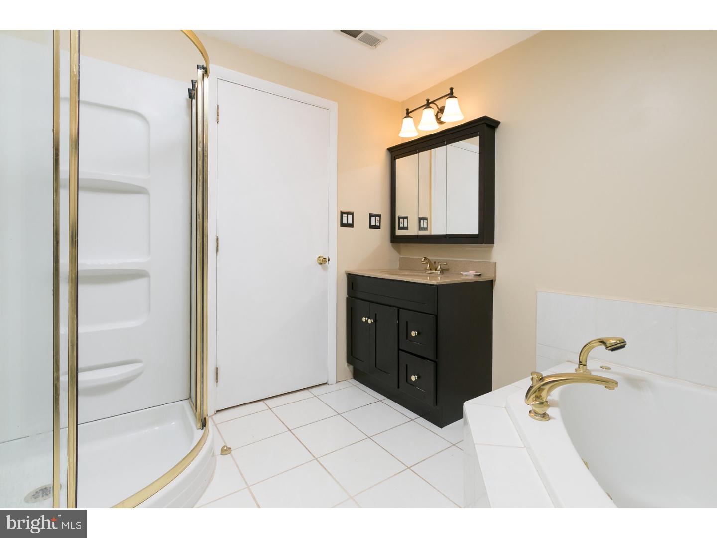 30 Harvard Road Voorhees, NJ 08043 - Photo 14 of 24 Master Bathroom