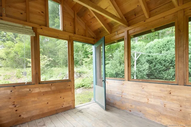 a view of a backyard with plants