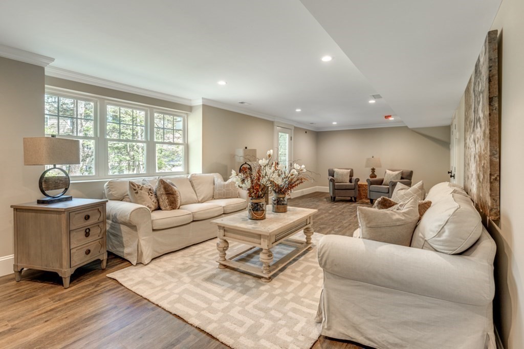 28 Maurice Road, Unit 28 Wellesley, MA 02482 - Photo 20 of 26