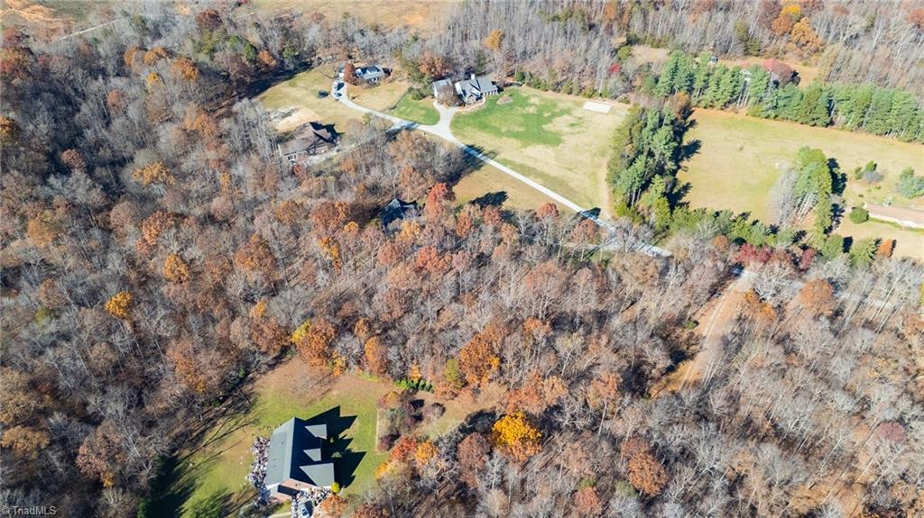 8823 Sherbow Road Kernersville, NC 27284 - Photo 5 of 10