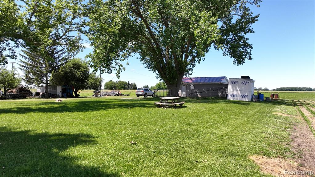 3521 Benoit Road Fairgrove, MI 48733 - Photo 5 of 11