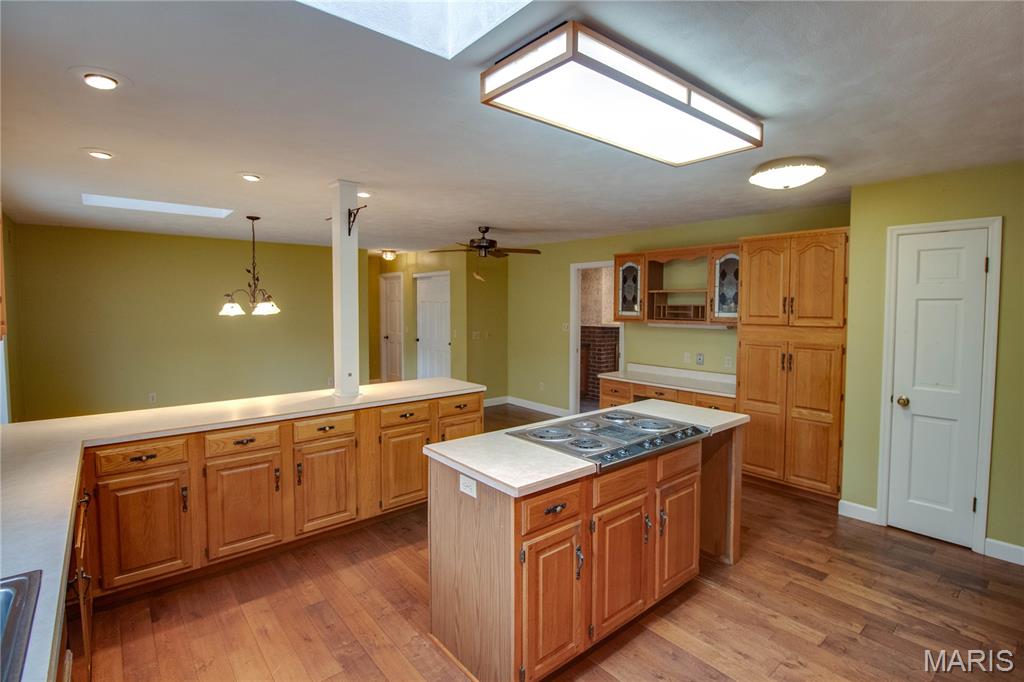 2140 West Dell Drive Alton, IL 62002 - Photo 20 of 57