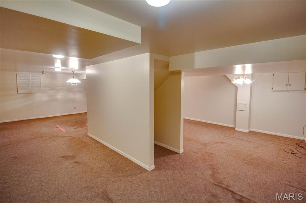 2140 West Dell Drive Alton, IL 62002 - Photo 43 of 57