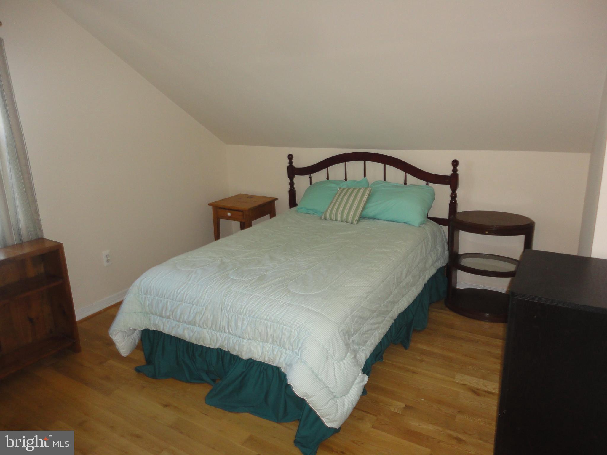 7818 Harbor Road Pasadena, MD 21122 - Photo 19 of 23 Bedroom #3