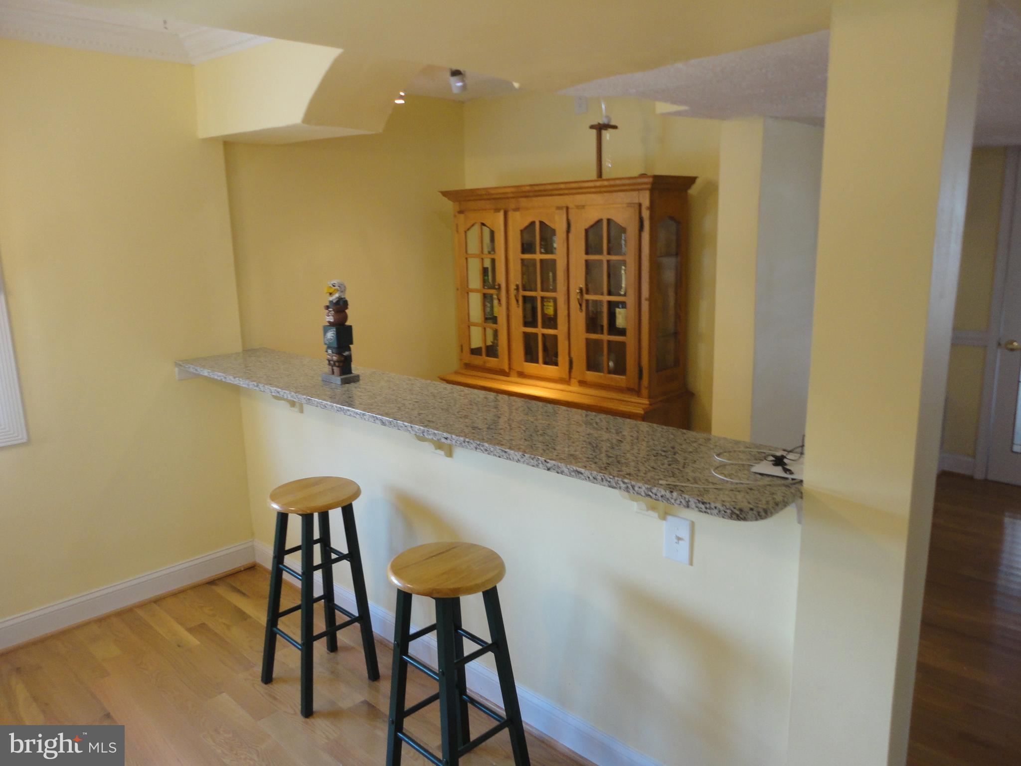 7818 Harbor Road Pasadena, MD 21122 - Photo 6 of 23 Bar Area