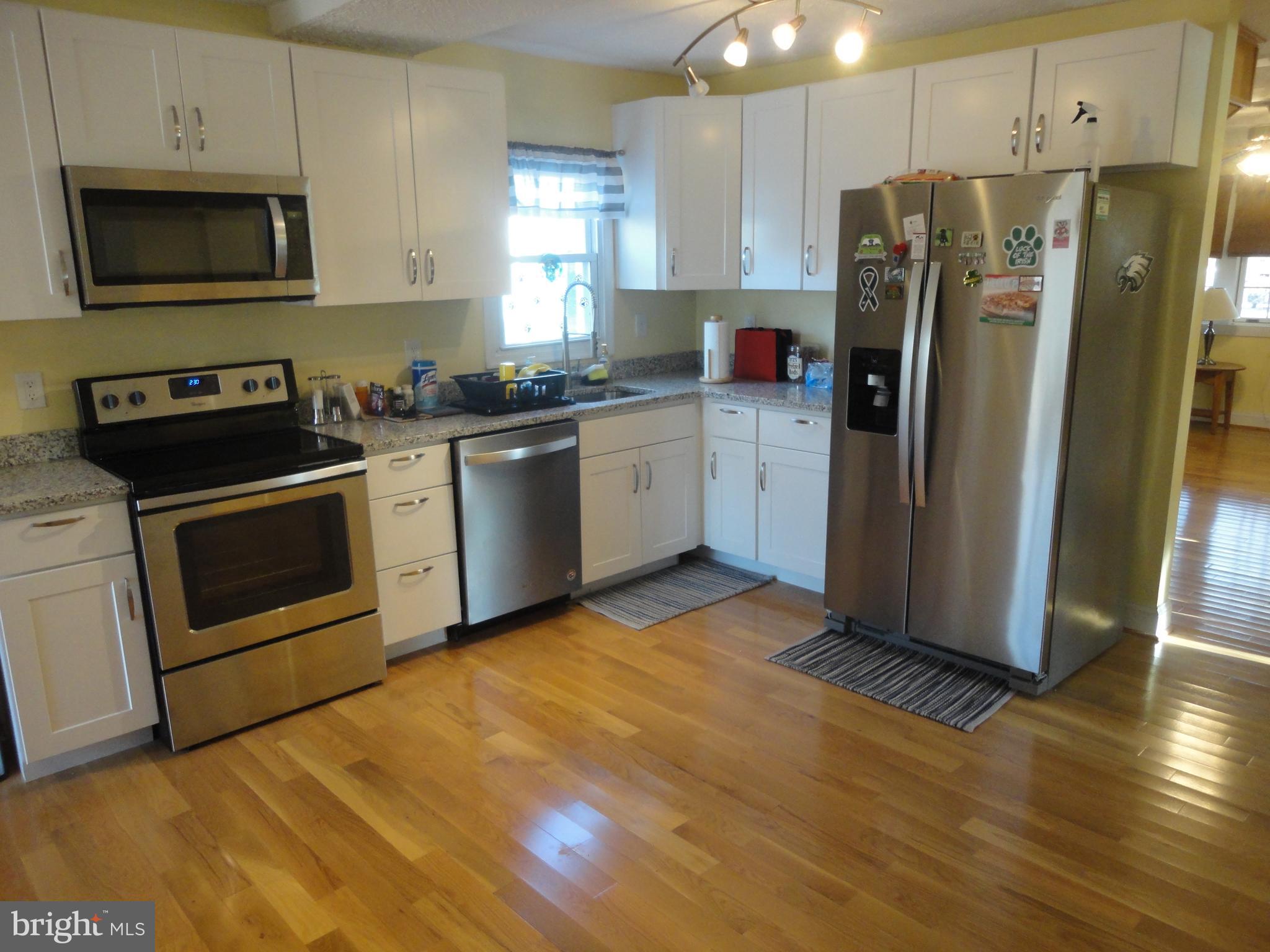7818 Harbor Road Pasadena, MD 21122 - Photo 8 of 23 Kitchen