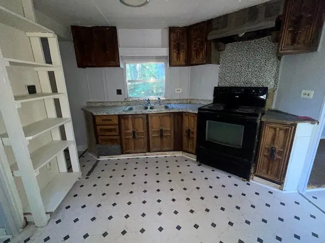 $700 | 10807 Chipley Highway, Pine Mountain, GA 31822