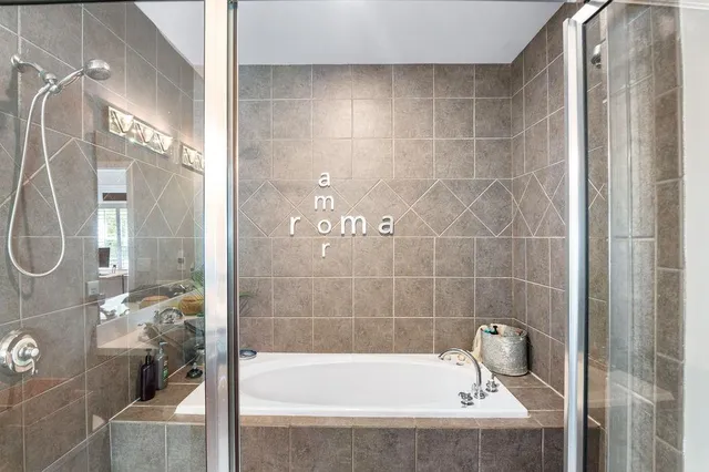 $3,200 | 230 Bradberry Street Southwest, Unit 9, Atlanta, GA 30313