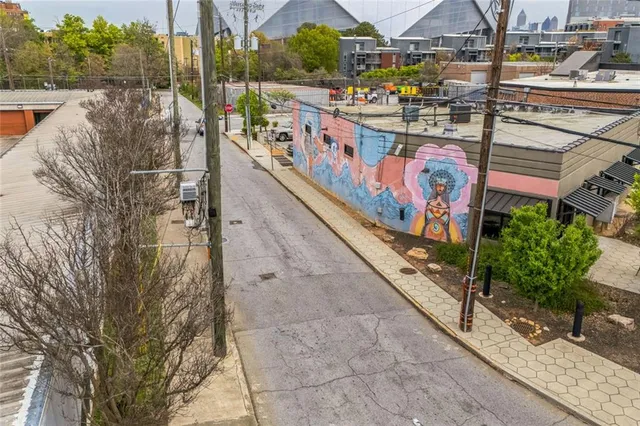 $3,200 | 230 Bradberry Street Southwest, Unit 9, Atlanta, GA 30313