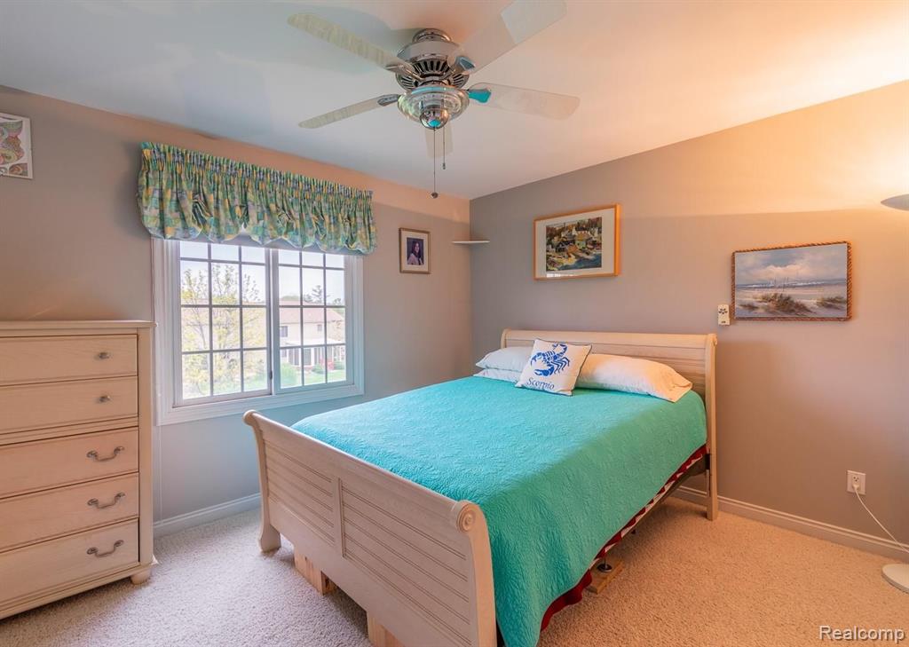 2231 Crystal Drive, Unit 25 Rochester Hills, MI 48309 - Photo 32 of 41