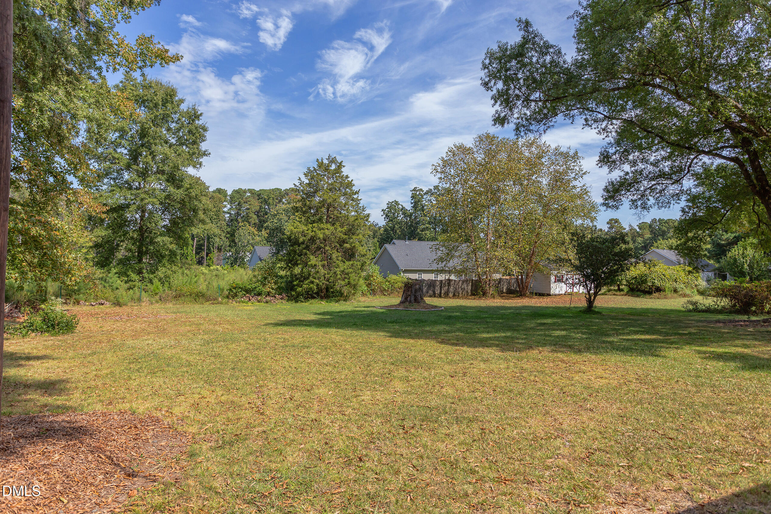 1102 Horton Road Durham, NC 27704 - Photo 25 of 31 a backyard of a house