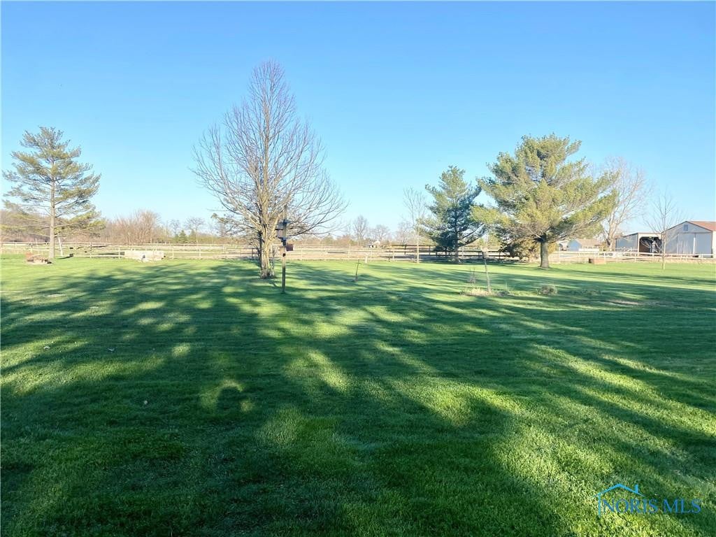 4122 Kilburn Road Berkey, OH 43504 - Photo 3 of 24 Gallery Image 3