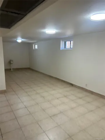 $959,000 | 47-52 196th Street | Auburndale