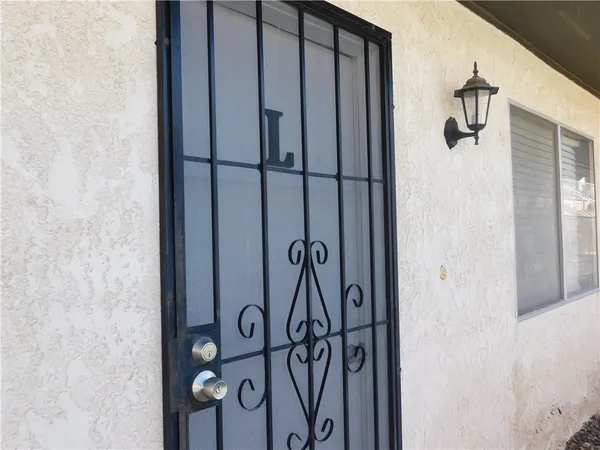 $169,900 | 2301 McCulloch Boulevard North, Unit L, Lake Havasu City, AZ 86403