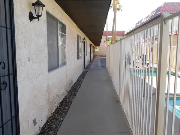 $169,900 | 2301 McCulloch Boulevard North, Unit L, Lake Havasu City, AZ 86403